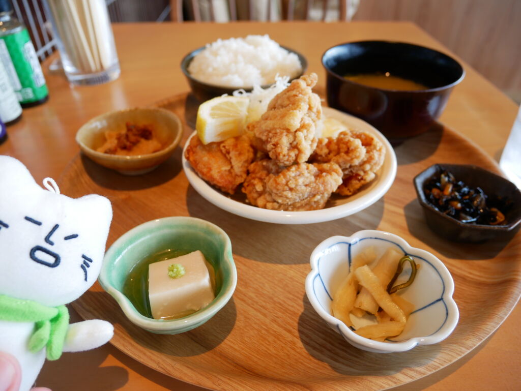 ジーライオンアリーナ店舗レポその②　　　　　　坂の上のとり　ごはん&グリル